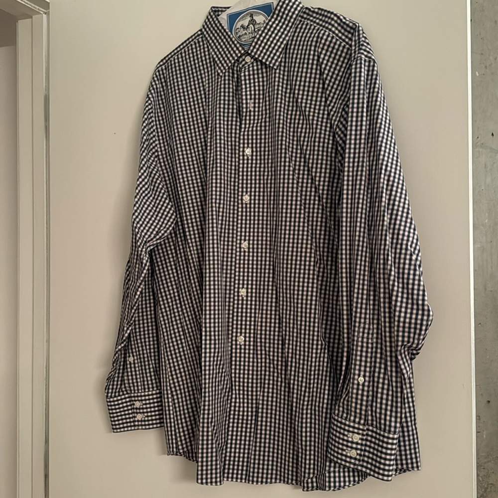 Brooks brothers dress shirt. Size 17.5 neck 36 length